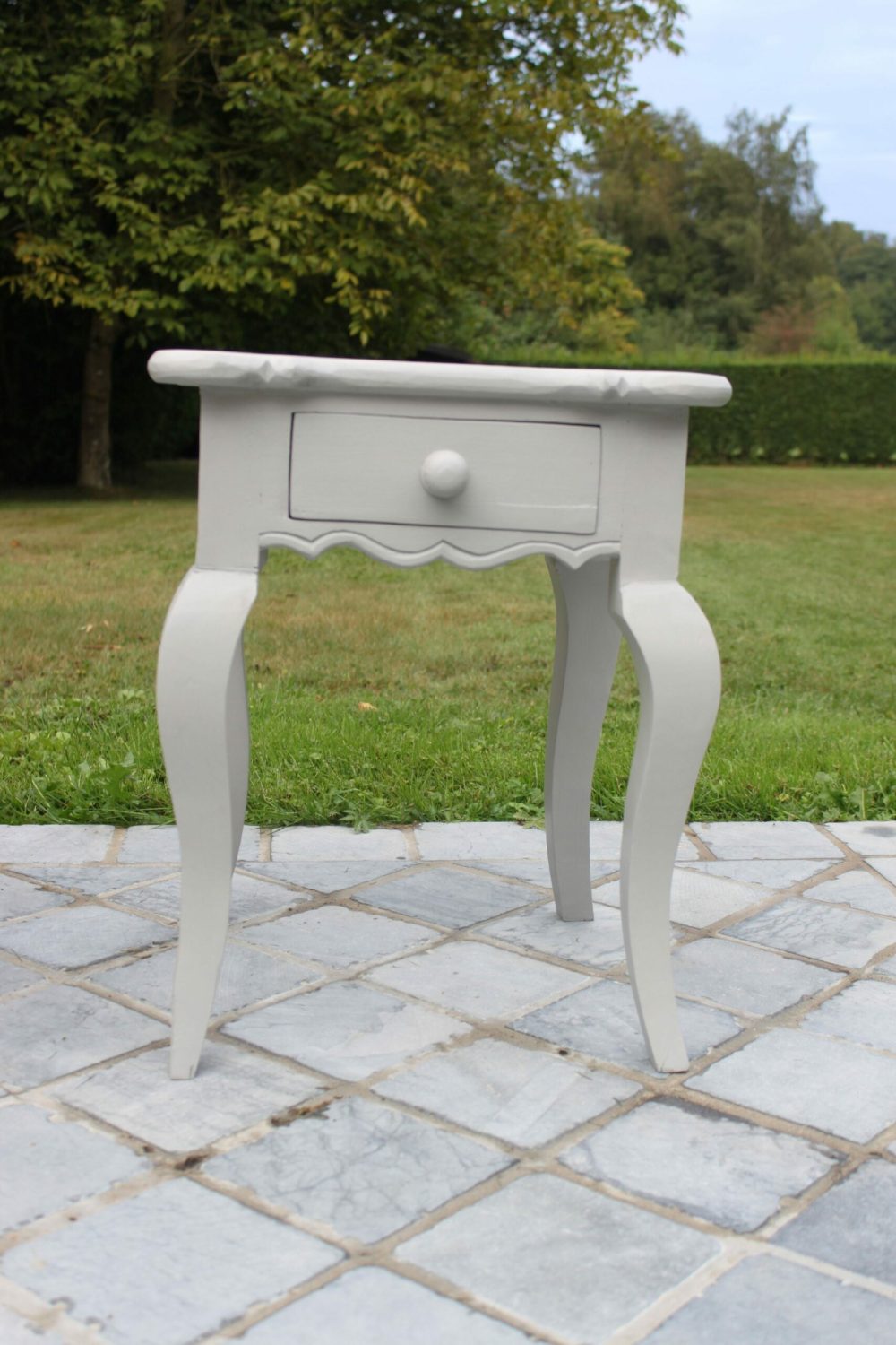 table-de-nuit-patine-home-made